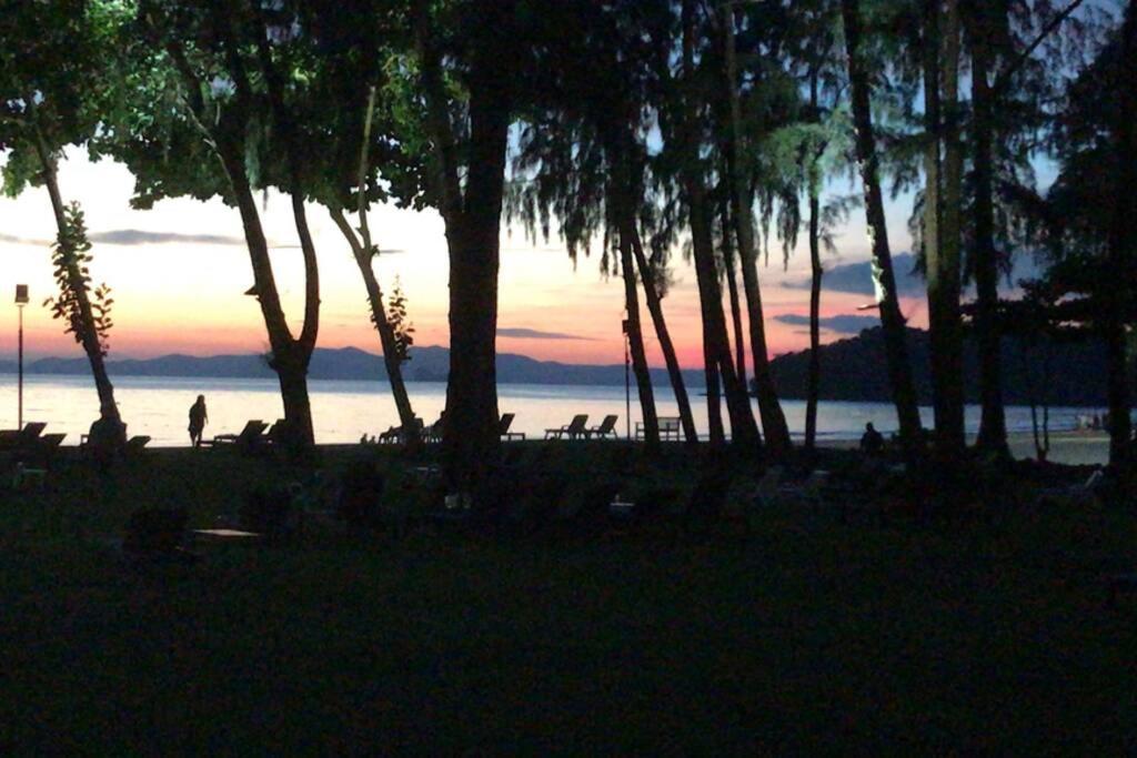 Honeybee Pool Villa Smooth As Silk Ao Nang エクステリア 写真
