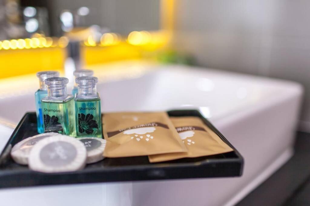 Honeybee Pool Villa Smooth As Silk Ao Nang エクステリア 写真